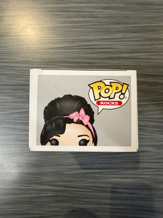 Funko POP! Rocks: Amy Winehouse (Damaged Box) #48
