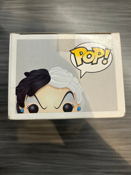 Funko POP! Disney Store: Cruella De Vil (Damaged Box*) #11