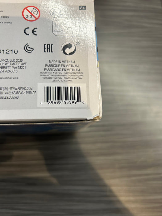 Funko POP! Games: Pokemon - Vaporeon (Diamond)(2021 Spring Convention)(Damaged Box) #627