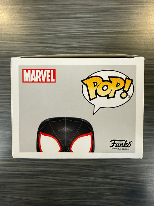 Funko POP! Spiderman Into the Universe: Miles Morales (FootLocker)(Damaged Box)[A] #402