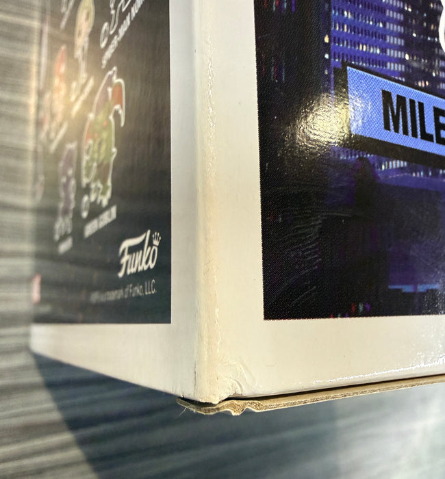 Funko POP! Spiderman Into the Universe: Miles Morales (FootLocker)(Damaged Box)[A] #402