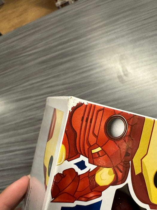 Funko POP! Marvel: Avengers - Iron Man [Large Font](Damaged Box)[B] #11