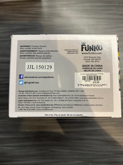 Funko POP! Movies: Predator - Predator [Cloaked/Bloody](Hot Topic)(Damaged Box*) #31