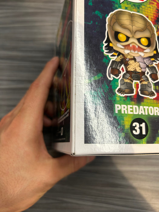 Funko POP! Movies: Predator - Predator [Cloaked/Bloody](Hot Topic)(Damaged Box*) #31