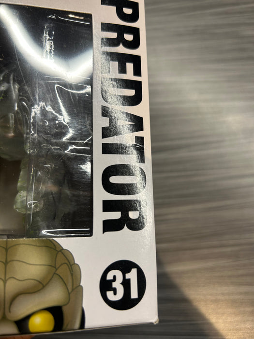 Funko POP! Movies: Predator - Predator [Cloaked/Bloody](Hot Topic)(Damaged Box*) #31