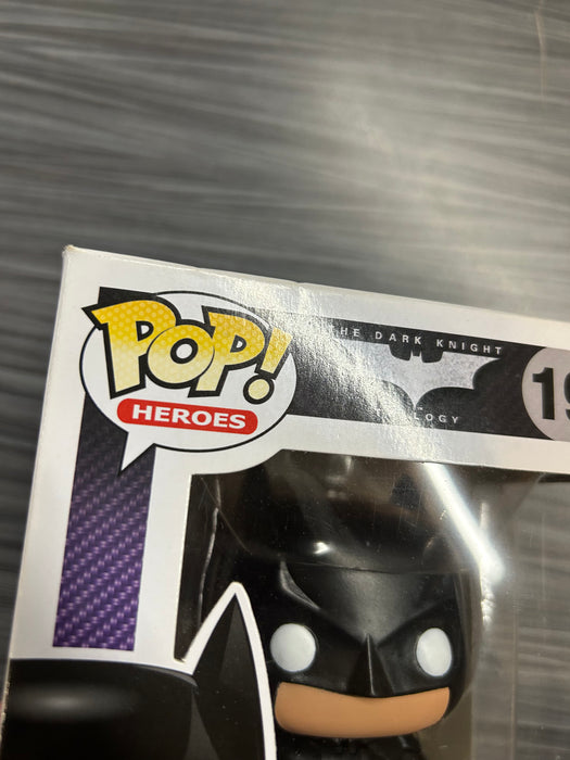 Funko POP! Heroes: The Dark Knight Trilogy - Batman (Damaged Box)[A] #19