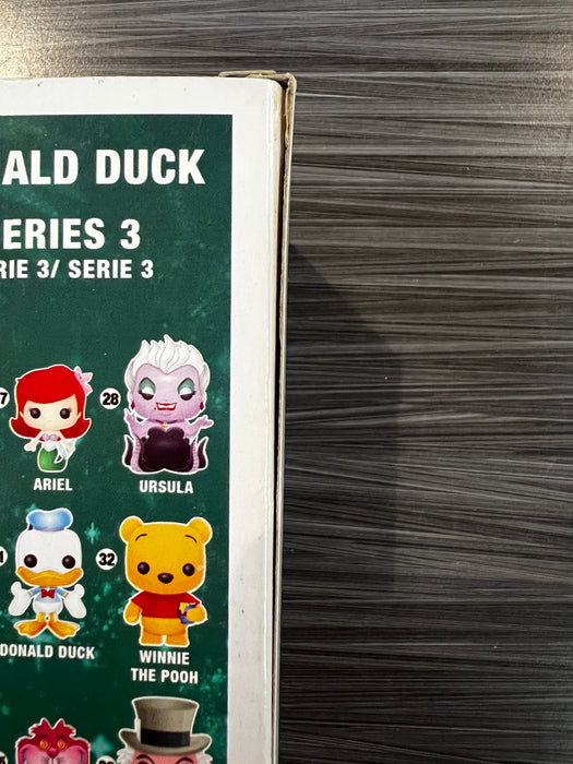 Funko POP! Disney Store: Donald Duck (Damaged Box) #31