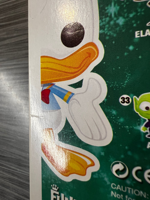 Funko POP! Disney Store: Donald Duck (Damaged Box) #31