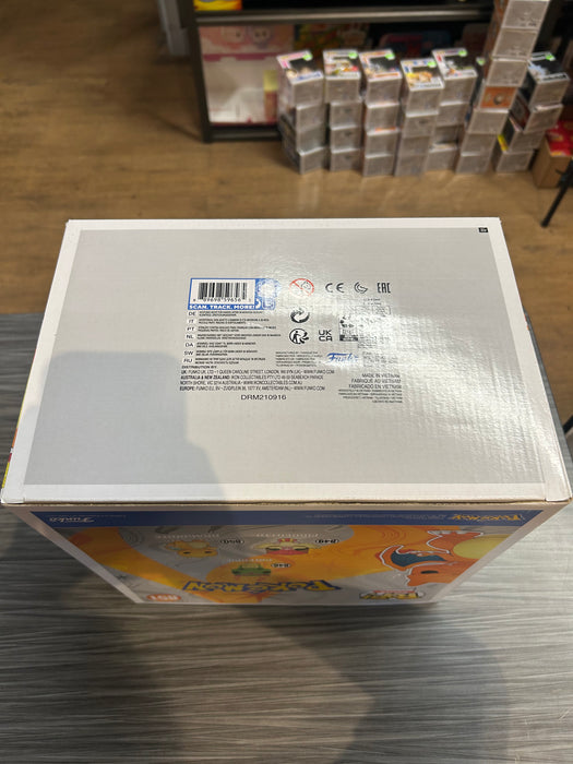 Funko POP! Games: Pokemon - Charizard [10 Inch] (Target)(Damaged Box) #851