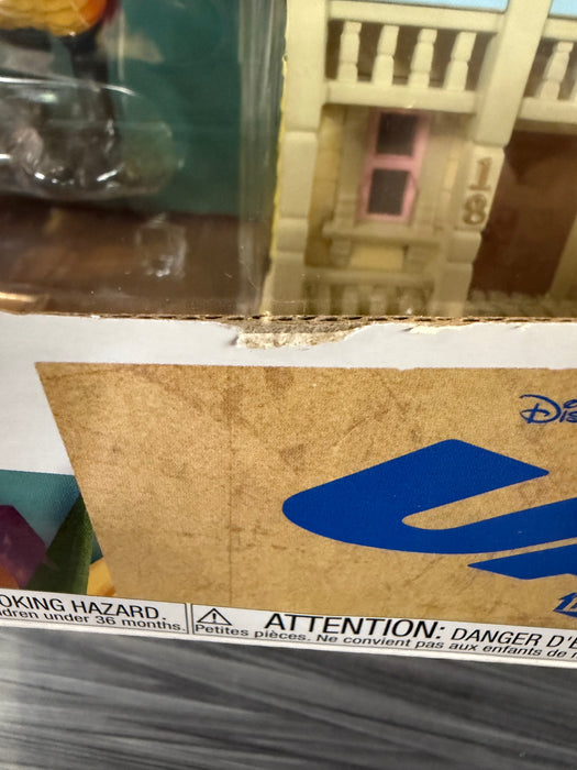 Funko POP! Town: UP - Kevin w/ Up House (2019 Fall Convention)(Damaged Box*) #05