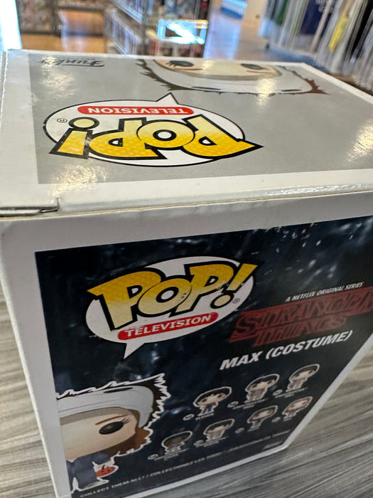 Funko POP! Television: Stranger Things - Max [Costume](Hot Topic)(Damaged Box) #552