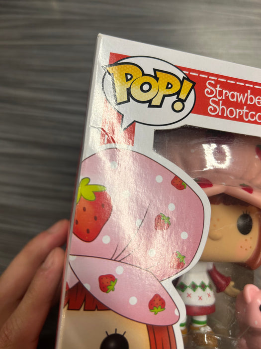 Funko POP! Strawberry Shortcake: Strawberry Shortcake & Custard (Scented)(Damaged Box) #131
