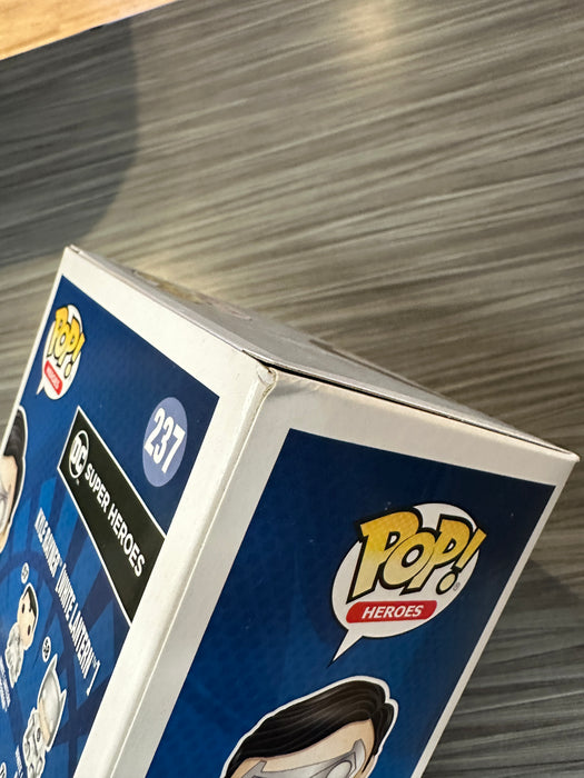 Funko POP! Heroes: Super Heroes - Kyle Rayner White Lantern (GiTD)(Fugitive Toys)(Damaged Box) #237