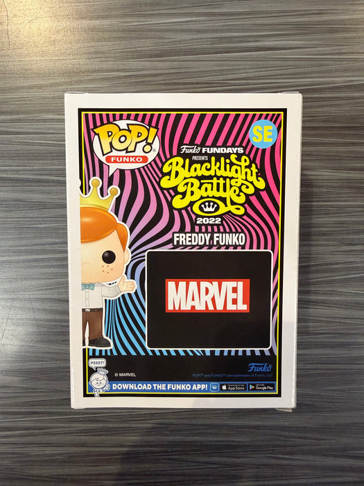 Funko POP! Freddy Funko As Thor [Metallic](2022 Blacklight Battle)(1000 PCS)(Damaged Box) #SE