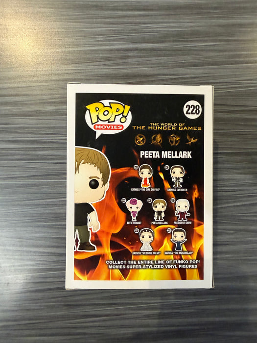 Funko POP! Movies: The World Of The Hunger Games - Peeta Mellark (Damaged Box) #228