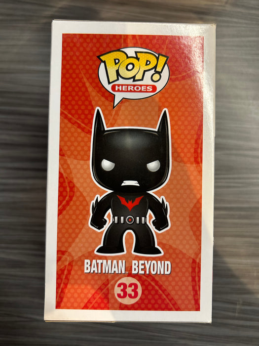 Funko POP! Heroes: DC Super Heroes - Batman Beyond(Damaged Box*) #33