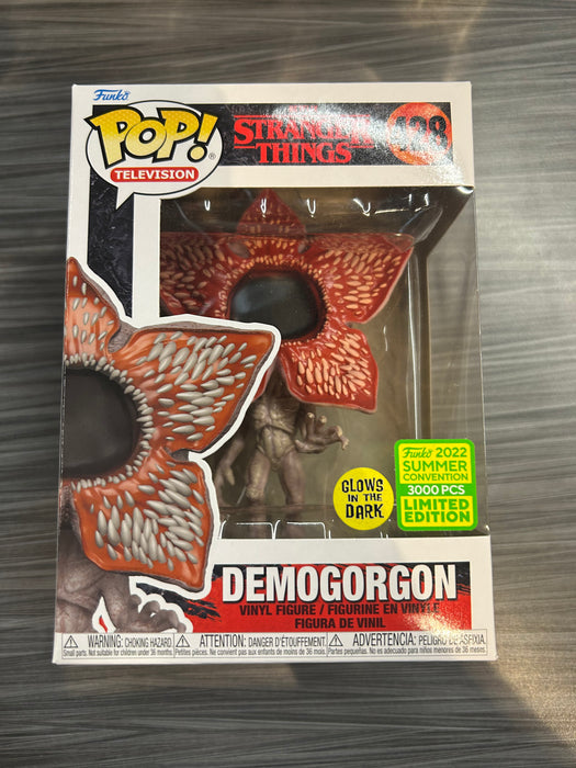 Funko POP! Television: Stranger Things - Demogorgon (2022 Summer Convention)(GiTD)(Damaged Box) #428