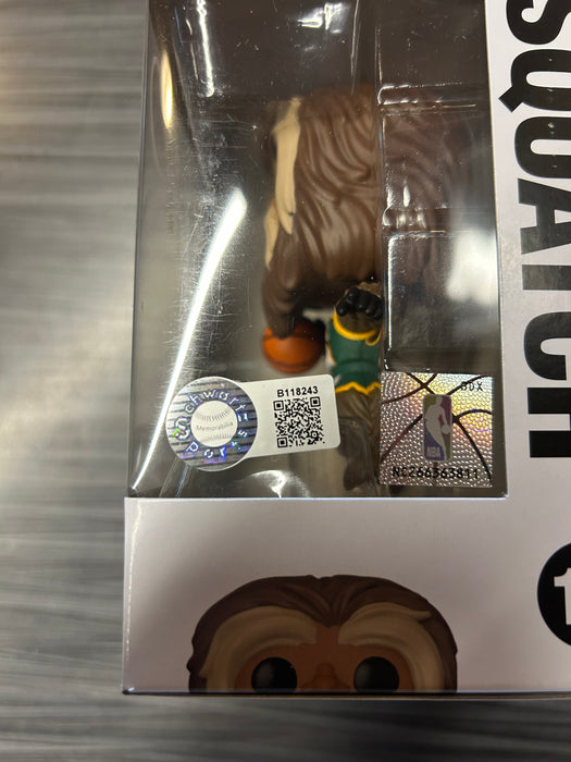 Funko POP! NBA Mascots: Sonics - Squatch (Signed/Shawn Kemp/Schwartz)(Damaged Box) #13