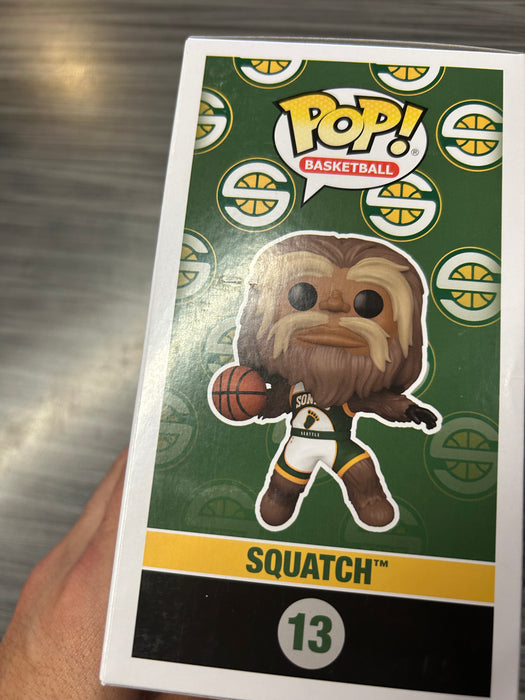 Funko POP! NBA Mascots: Sonics - Squatch (Signed/Shawn Kemp/Schwartz)(Damaged Box) #13