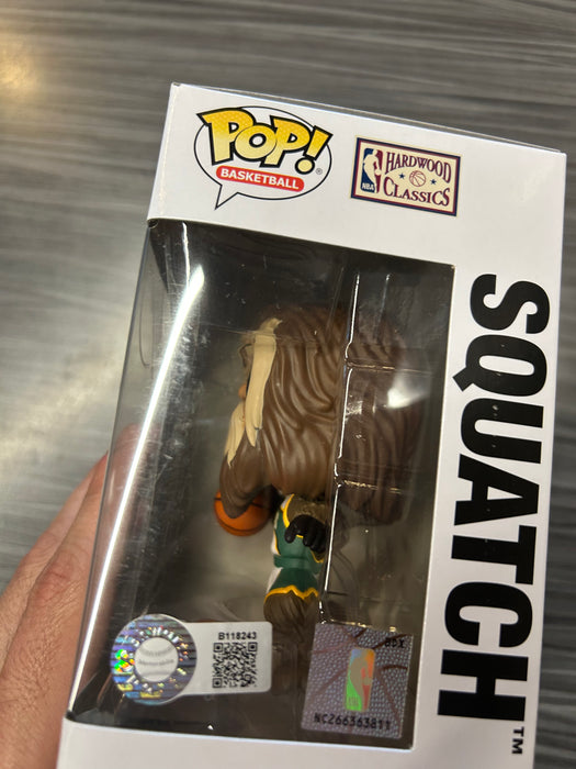 Funko POP! NBA Mascots: Sonics - Squatch (Signed/Shawn Kemp/Schwartz)(Damaged Box) #13