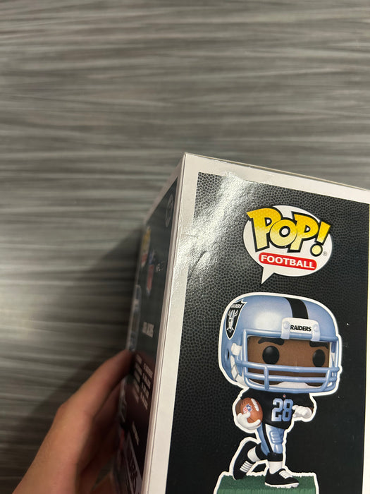 Funko POP! Football: Raiders - Josh Jacobs (Signed/Josh Jacobs/Beckett)(Damaged Box) #165