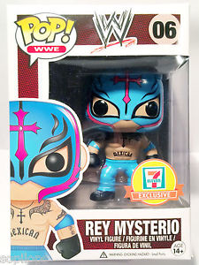 Funko POP! WWE: Rey Mysterio (7-11)(Damaged Box) #06